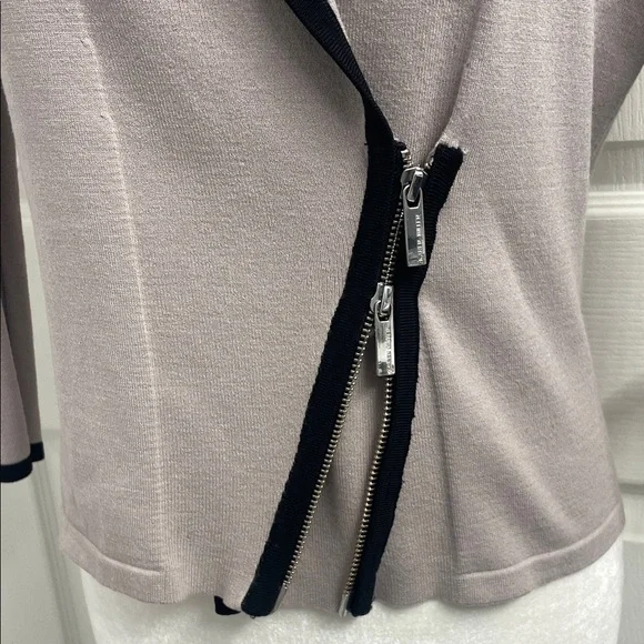 Karen Millen Knit Sweater Jacket Black Trim Asymmetrical Zipper V Neck Collar - Picture 3 of 14